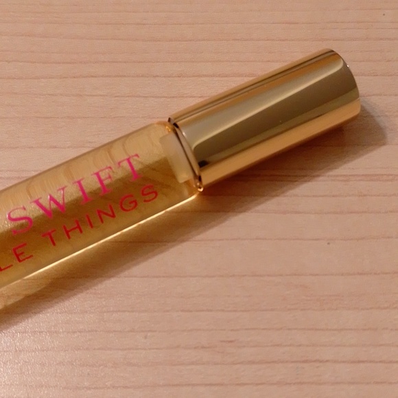 🆕 Taylor Swift Incredible Things 10ml Rollerball - Picture 3 of 3